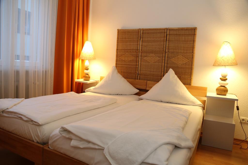 Hotel Loehndorf Bonn Szoba fotó