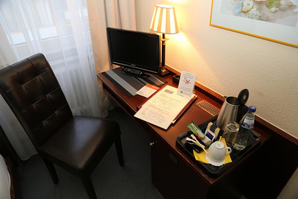 Hotel Loehndorf Bonn Szoba fotó